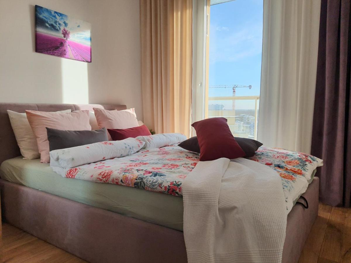 Апартаменты Apartament Krakowska Prestige Вроцлав Экстерьер фото